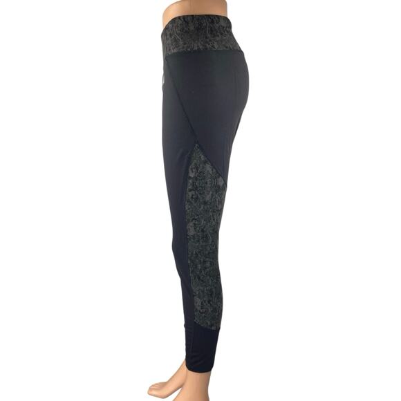 The North Face Flash Dry Women's Black Printed Athletic Leggings Pants Size L - Picture 2 of 5
